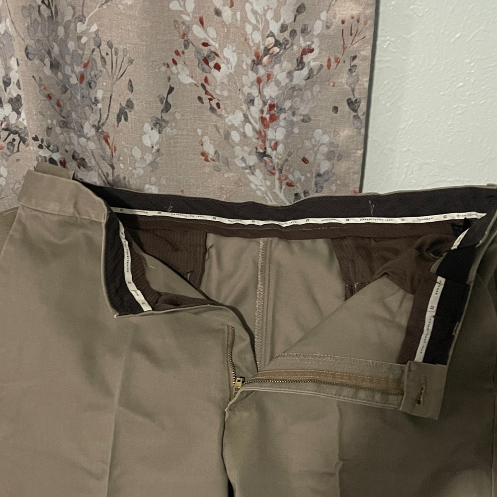 Men's Tan Pants